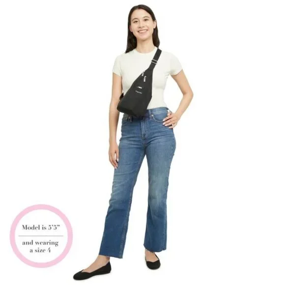 baggallini Mini Crossbody Sling Bag Cheetah - Picture 6 of 7